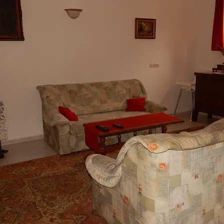 Peregrinus Vendeghaz Vendégház